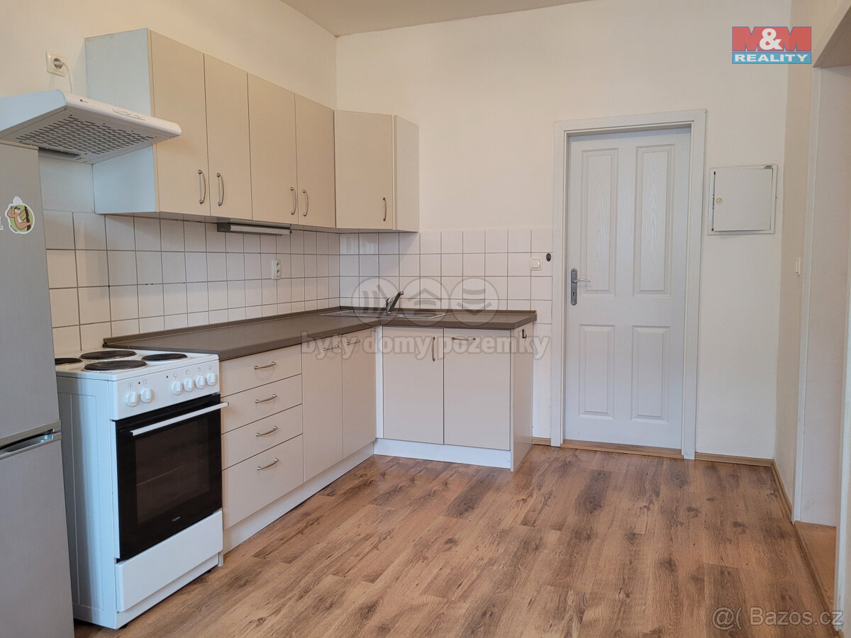 Pronájem bytu 4+kk, 70 m², Kolín, ul. Husova