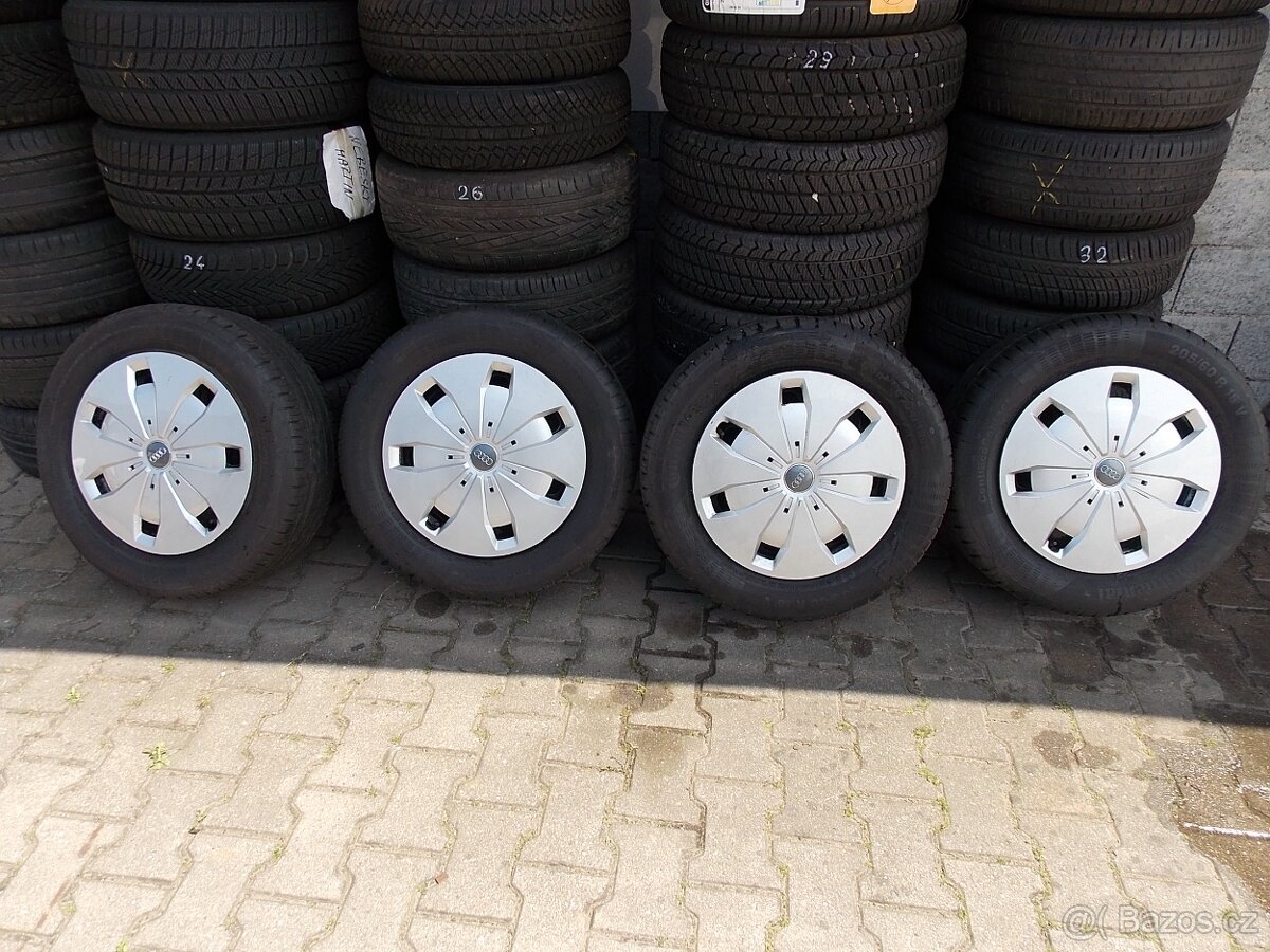 4ks orig. 16" plech disků Audi + letní pneu 205/60 R16