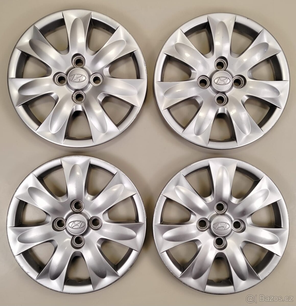 Poklice Hyundai 14" 4ks