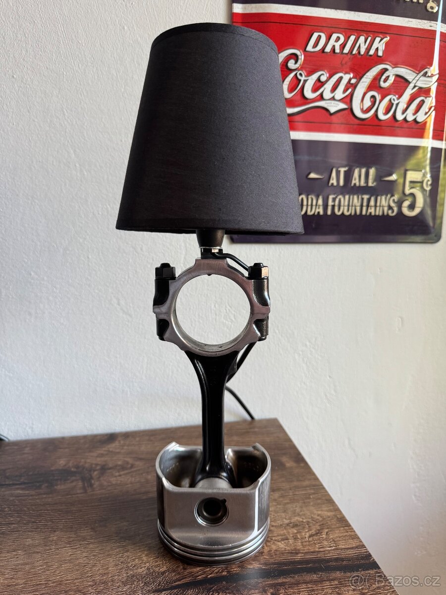 Lampička / lampa