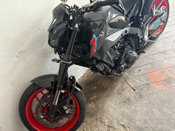 Yamaha mt-09