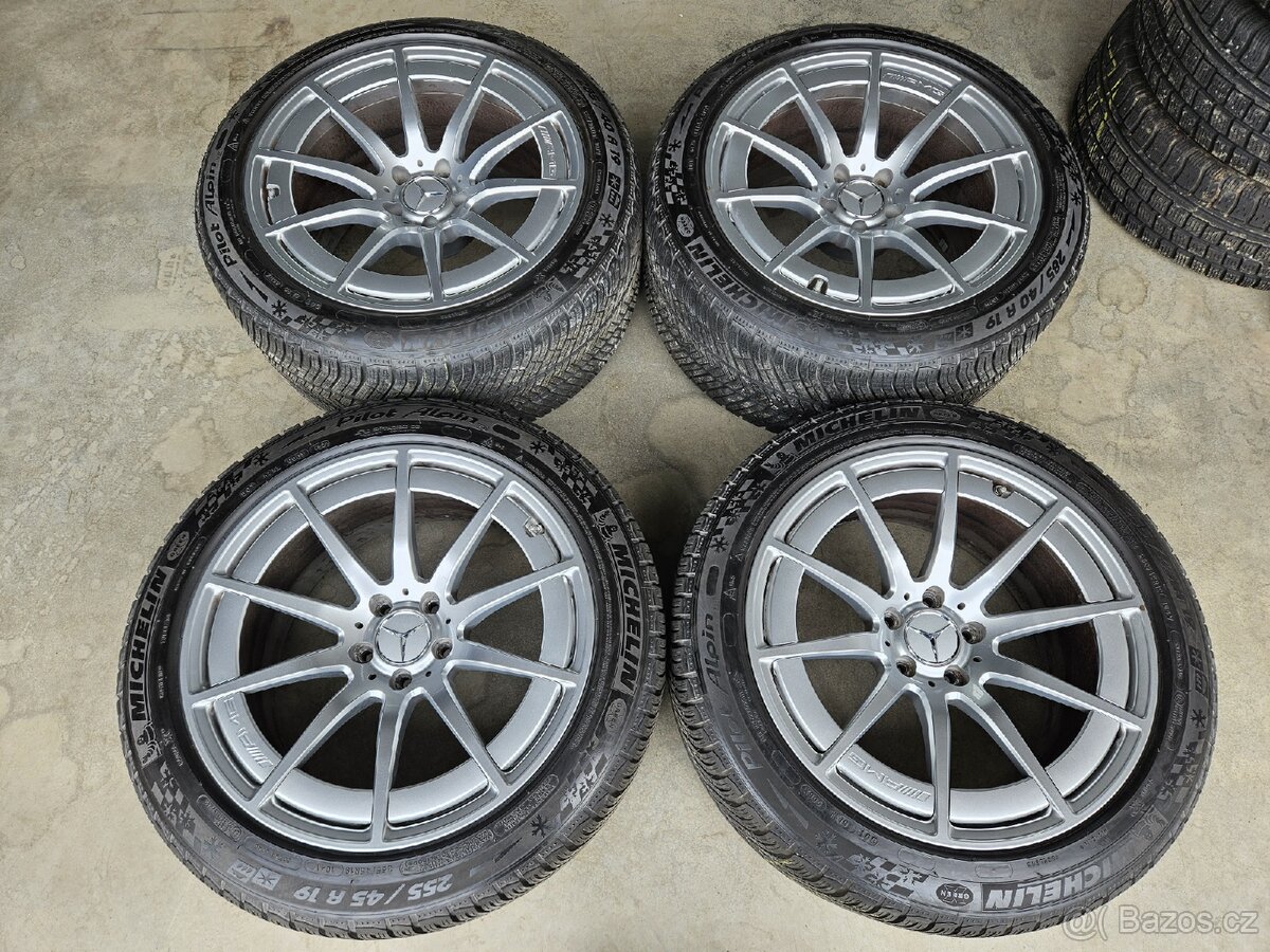 Originál alu kola Mercedes GT AMG 19"