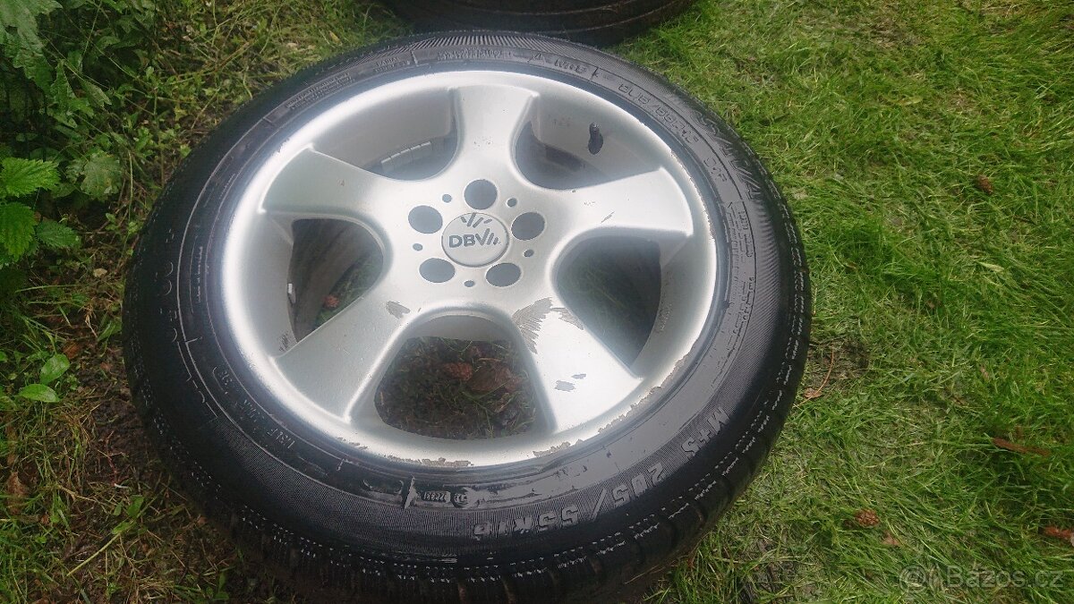 Al kola 16"s pneu M+S 205/55/16