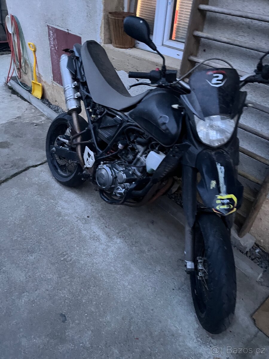 Moto Yamaha xt 660 x