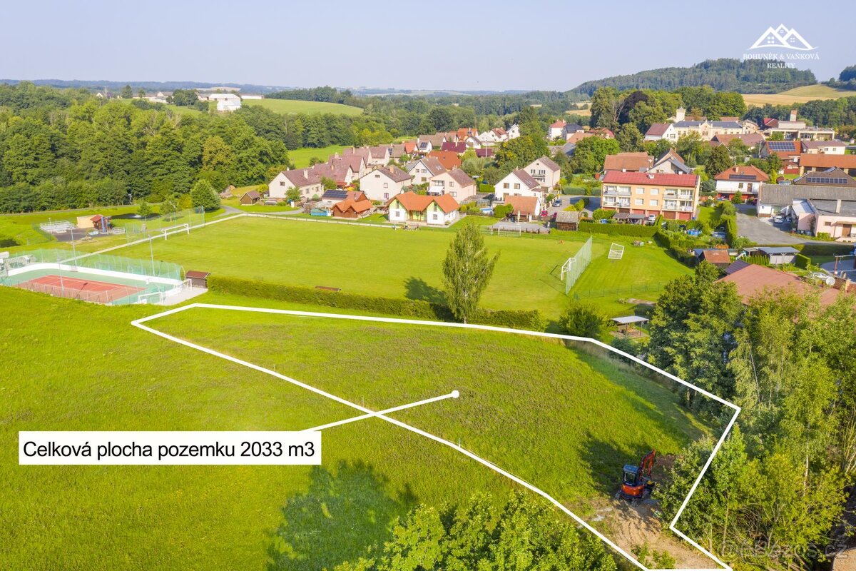 Prodej pozemku, 2033 m2, Libice nad Doubravou