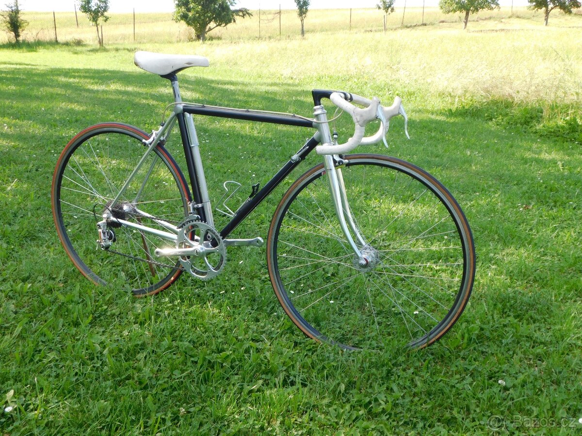 TOP Historický bicykl VITUS karbonový rám 1985