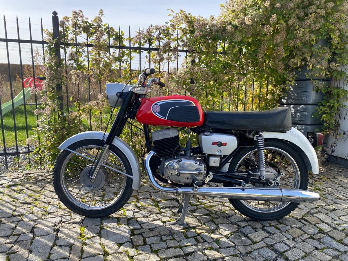 CZ175/477 rv. 1971,