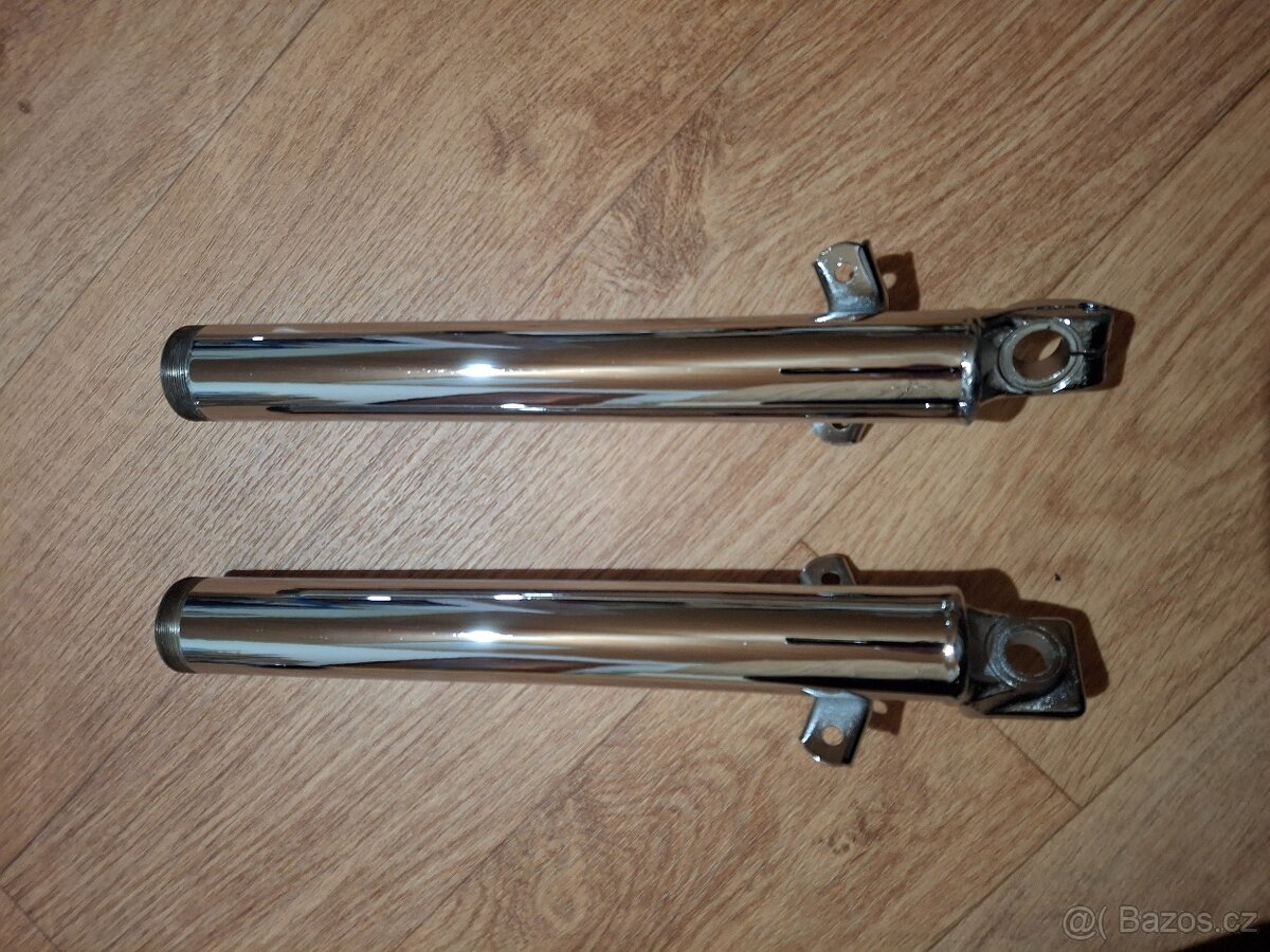 Jawa cz kyvacka spodky přední vidlice