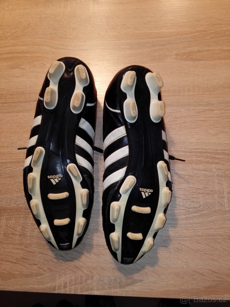 Kopačky Adidas TRX F6 velikost 44,5