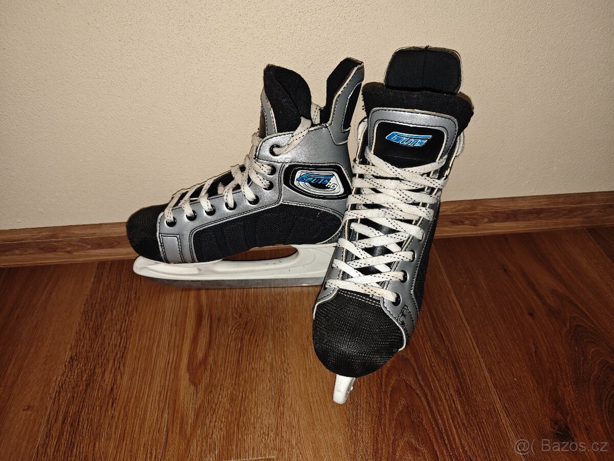 Lední brusle vel.38
