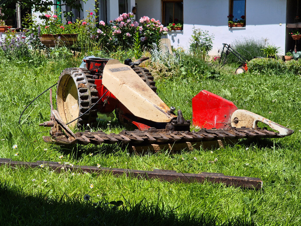 Terra VARI N-76 Lištová sekačka Agrostroj Jičín