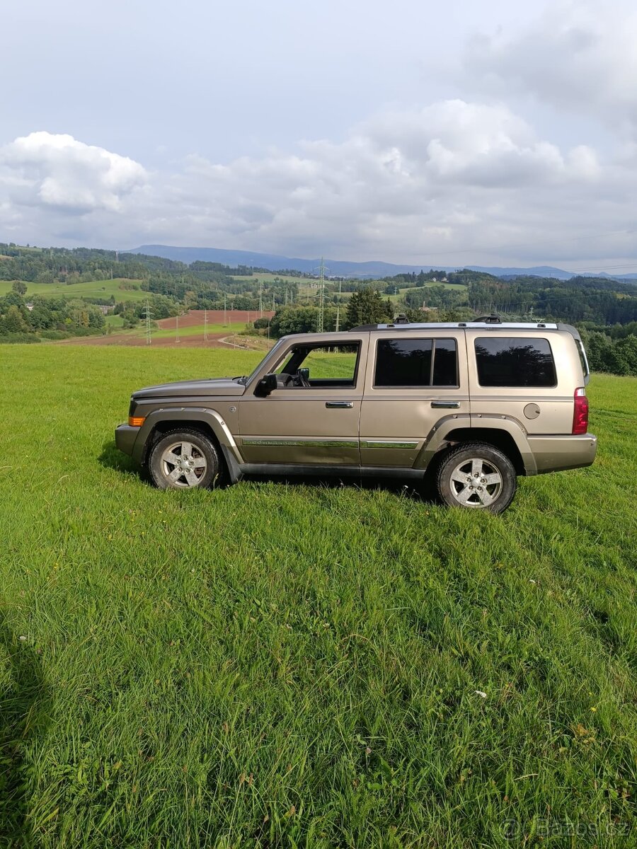 Jeep Commander Limited 5.7 V8 Hemi