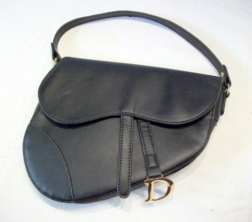 Zajímavá podsedlová kabelka