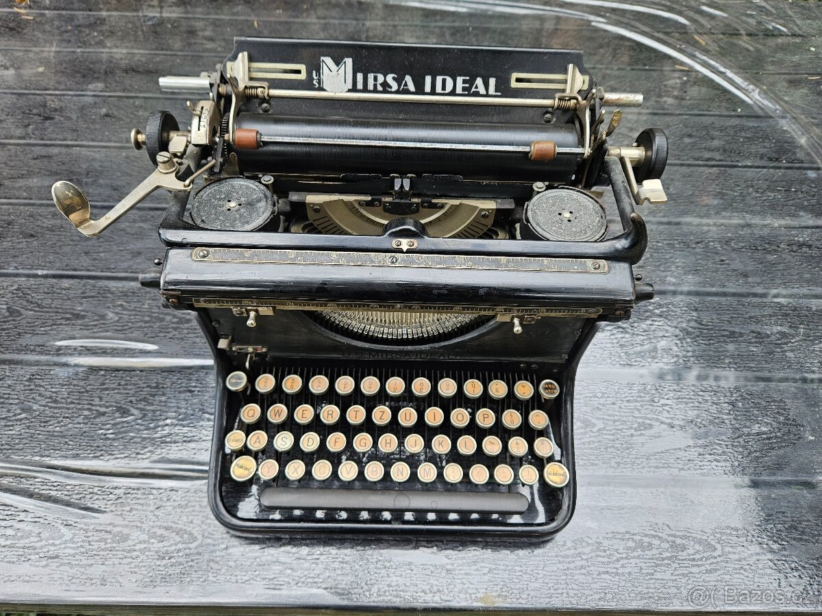 Psací stroj Mirsa Ideal