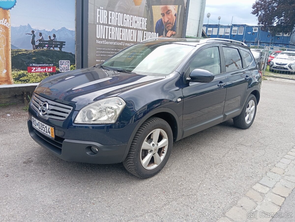 Nissan Qashqai 2,0 benzín 4x4 7 místné