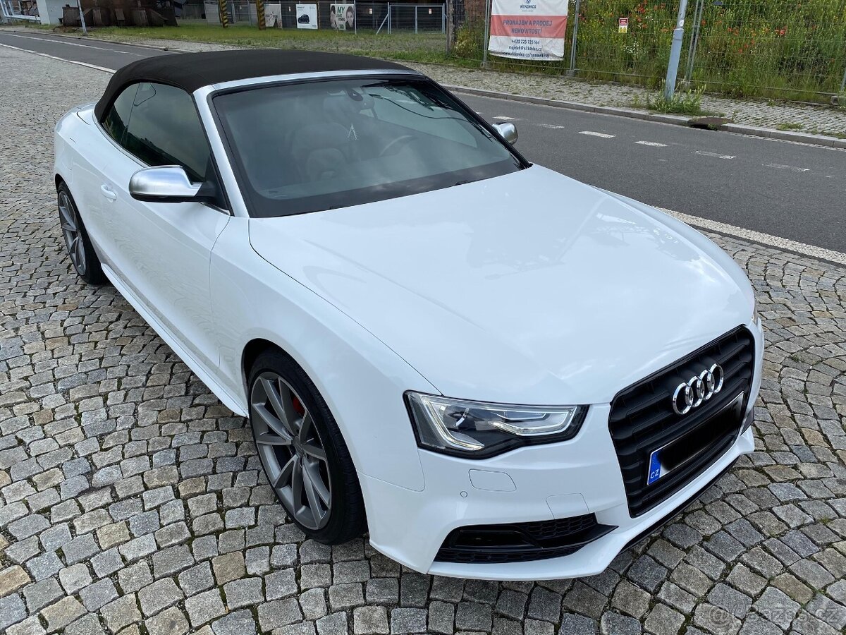 Audi a5 cabrio 3.0 tdi quattro