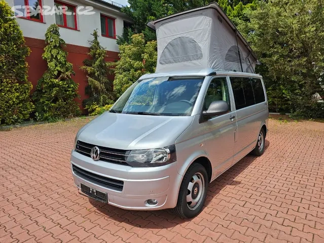 VW T5 California Beach 2.0 TDI 103kW,Webasto,Tažné,Serviska.