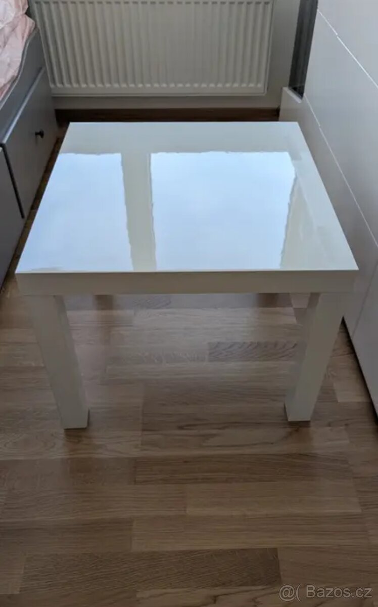 STOLEK IKEA LACK