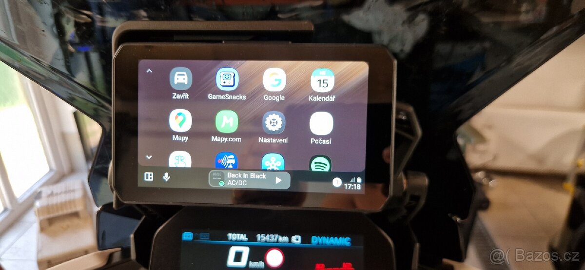 Chigee Aio 5 navigace chytrý displej BMW