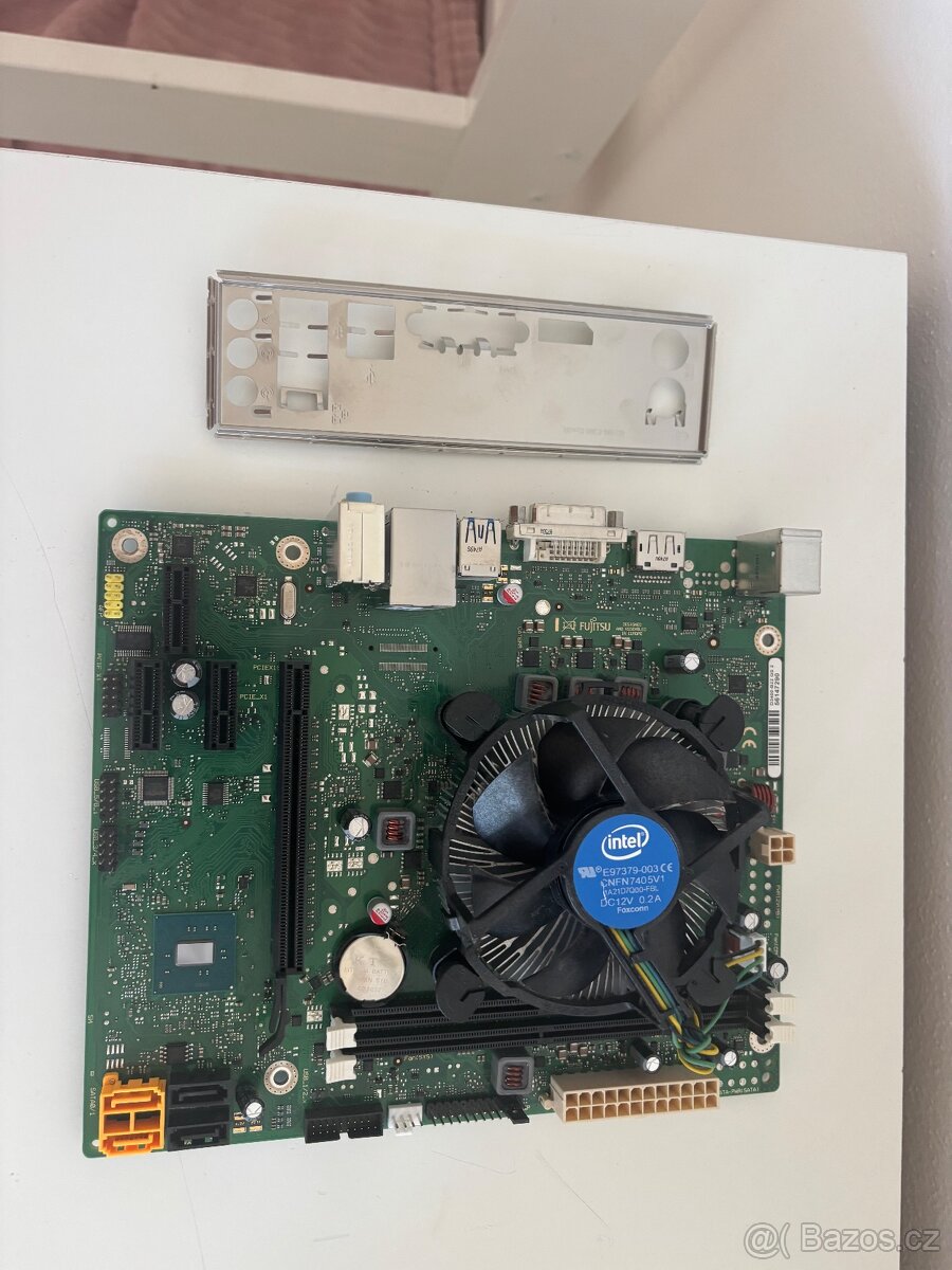 Zakladni deska s i5 7400