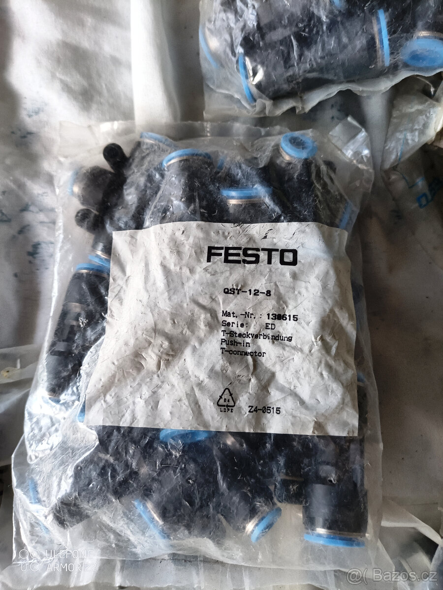 Festo různé druhy.
