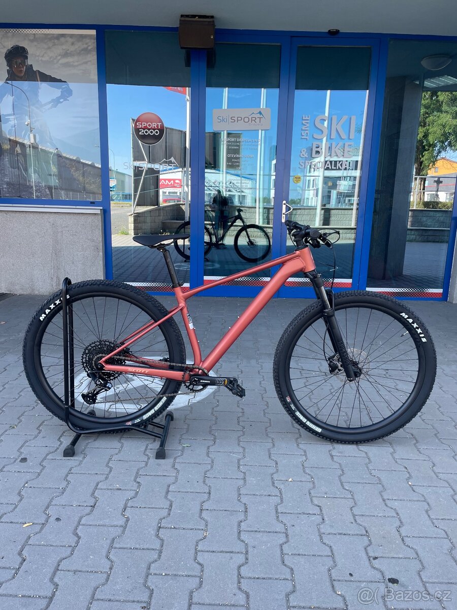 Nové horské kolo SCOTT Contessa Scale 940 velikost M