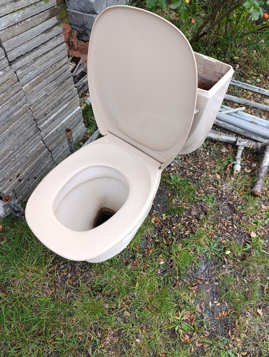 WC, záchod, toaleta