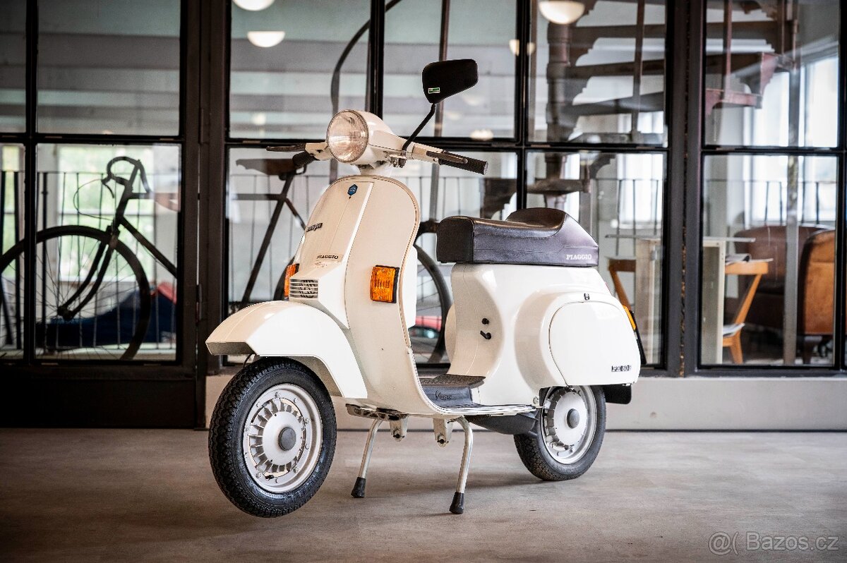 Piaggio Vespa PK 50 S (nová, nikdy nejetá)