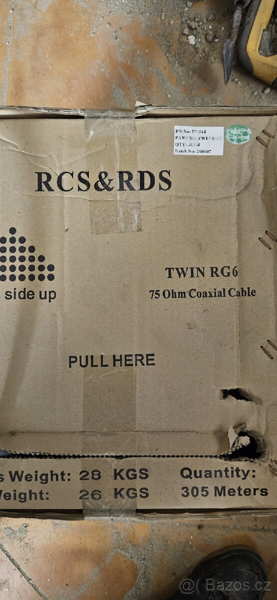 Koaxiální kabel RG6