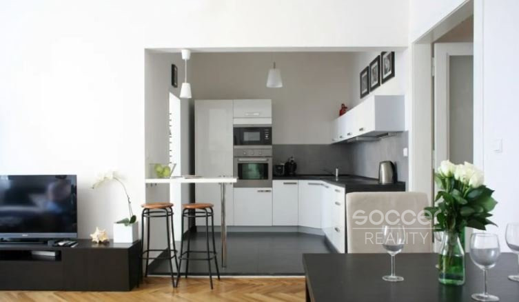 Pronájem bytu 3+kk, 80 m2, Praha 3 - Žižkov, ul. Kubelíkova.