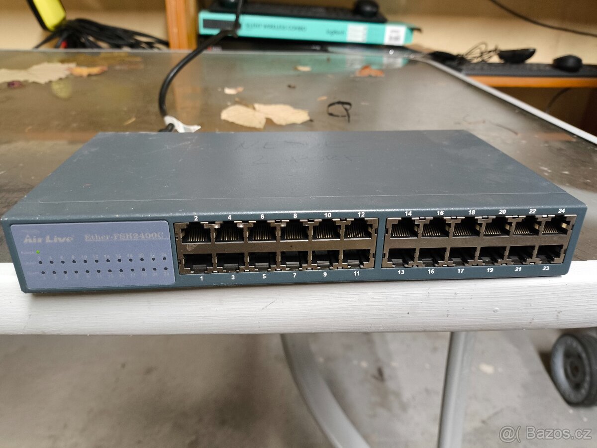 OvisLink AirLive FSH2400C Switch, 24 port