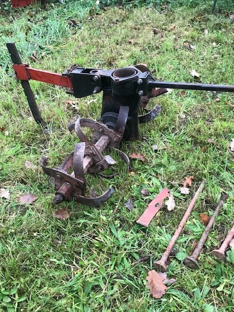 REZERVACE -Prodám rotavátor AKY 357/358