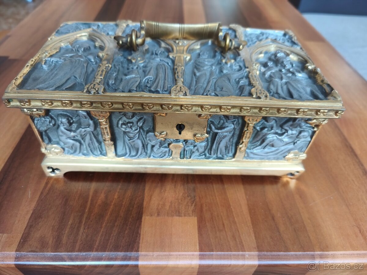 Starožitná šperkovnice