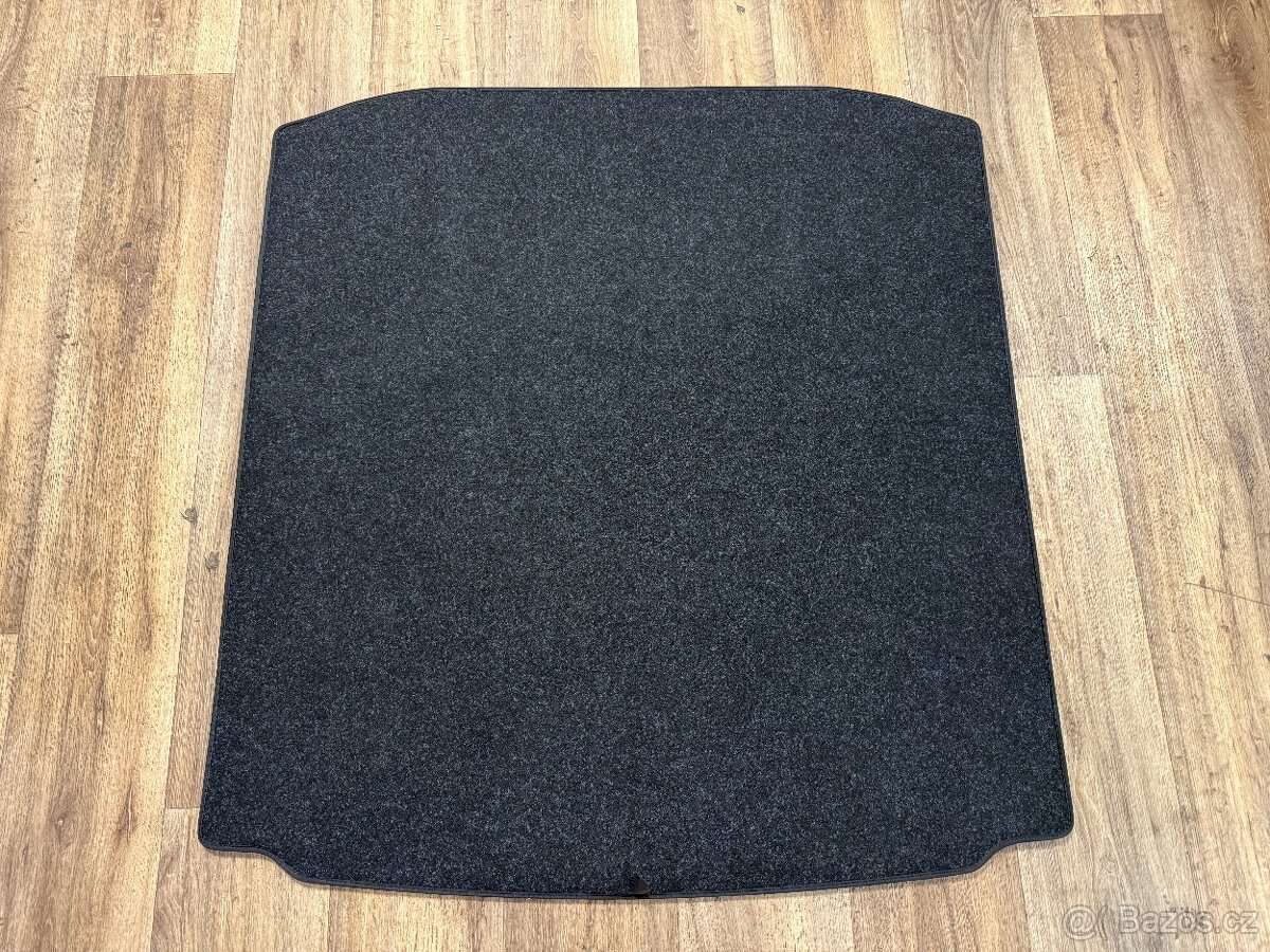 Oboustranný koberec Octavia 3 / III Liftback - TOP Stav