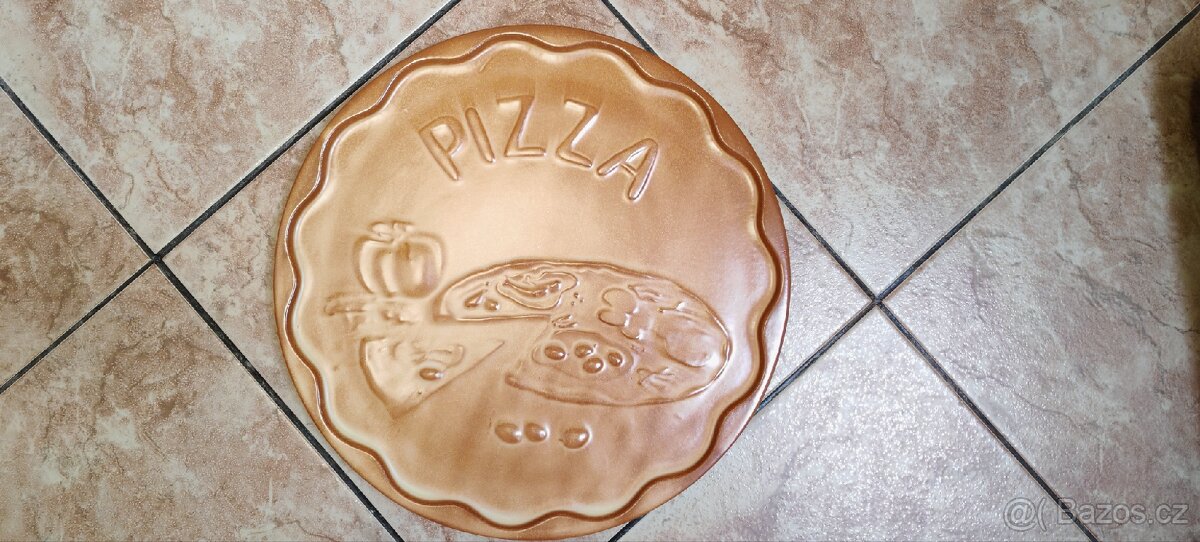 Prodej - pizza talíř