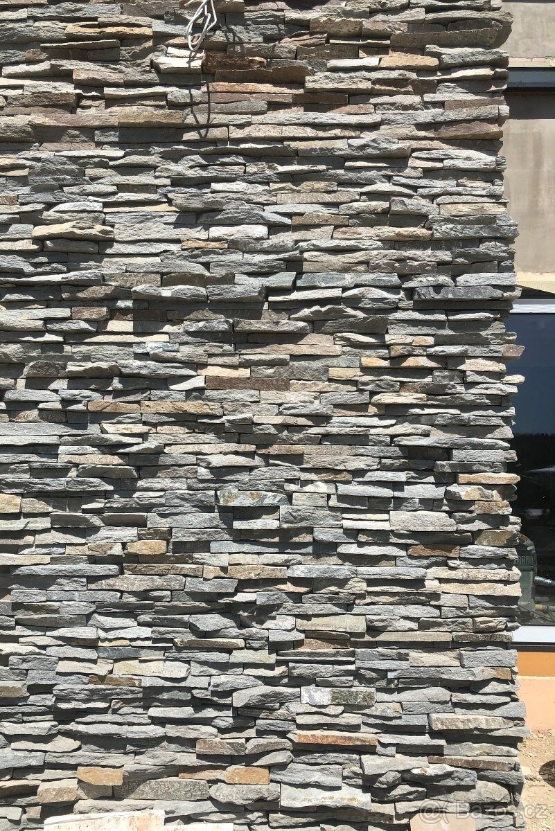 Lámaná skála Natur přírodní kámen