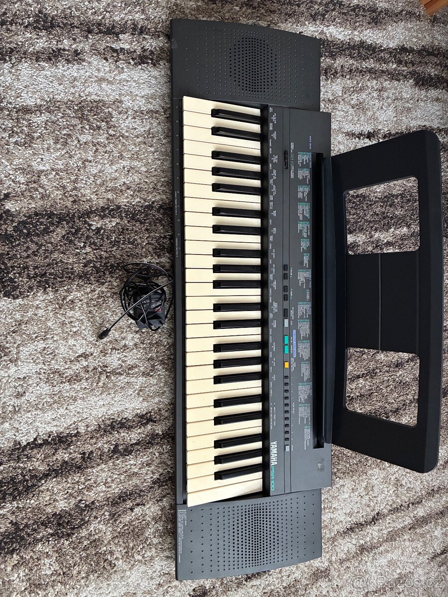 Klávesy Yamaha PSR-100