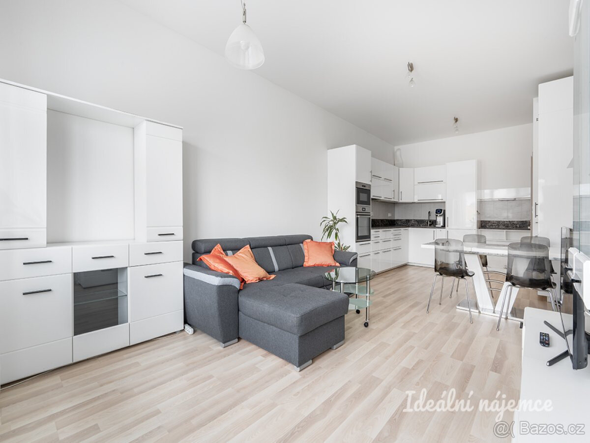 Pronájem bytu 2+kk, Klausova, Stodůlky, 65 m2