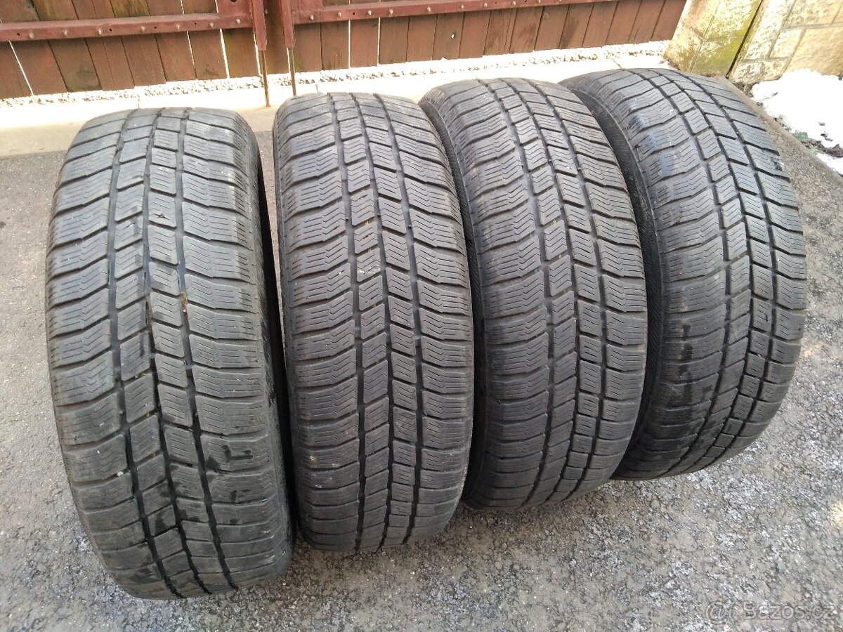 Prodám zimní gumy Barum Polaris 3 185/60 R15 84T