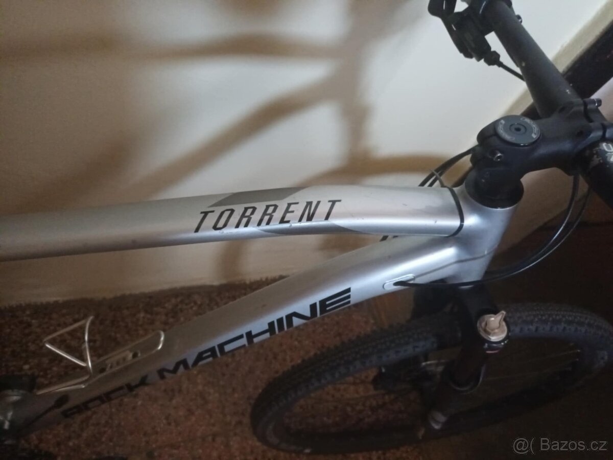 Horské kolo Rock Machine torrent