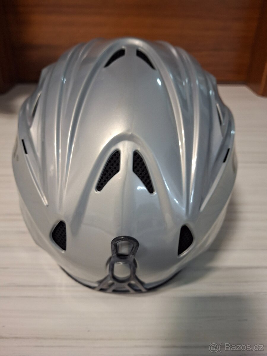 Lyžařská helma pánská