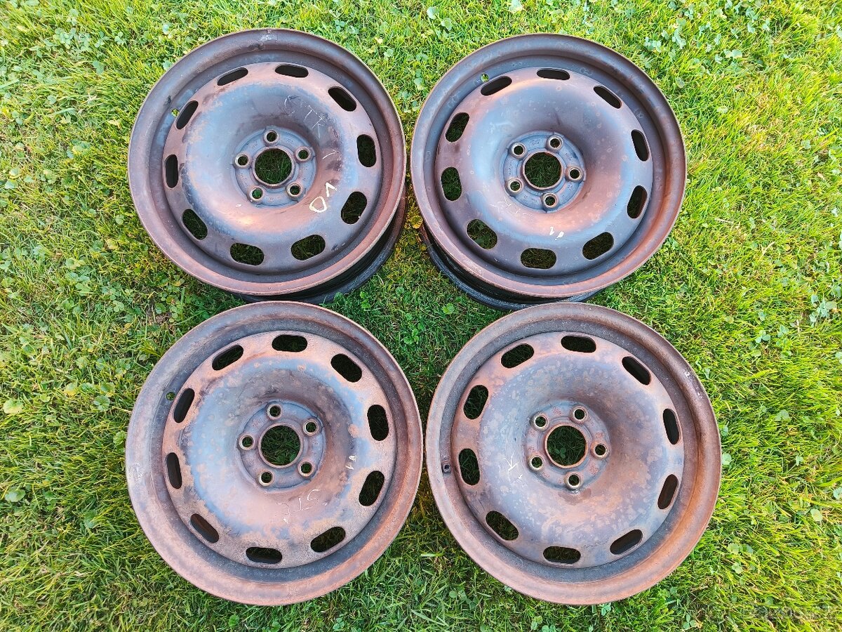 Plechové disky Octavia 1