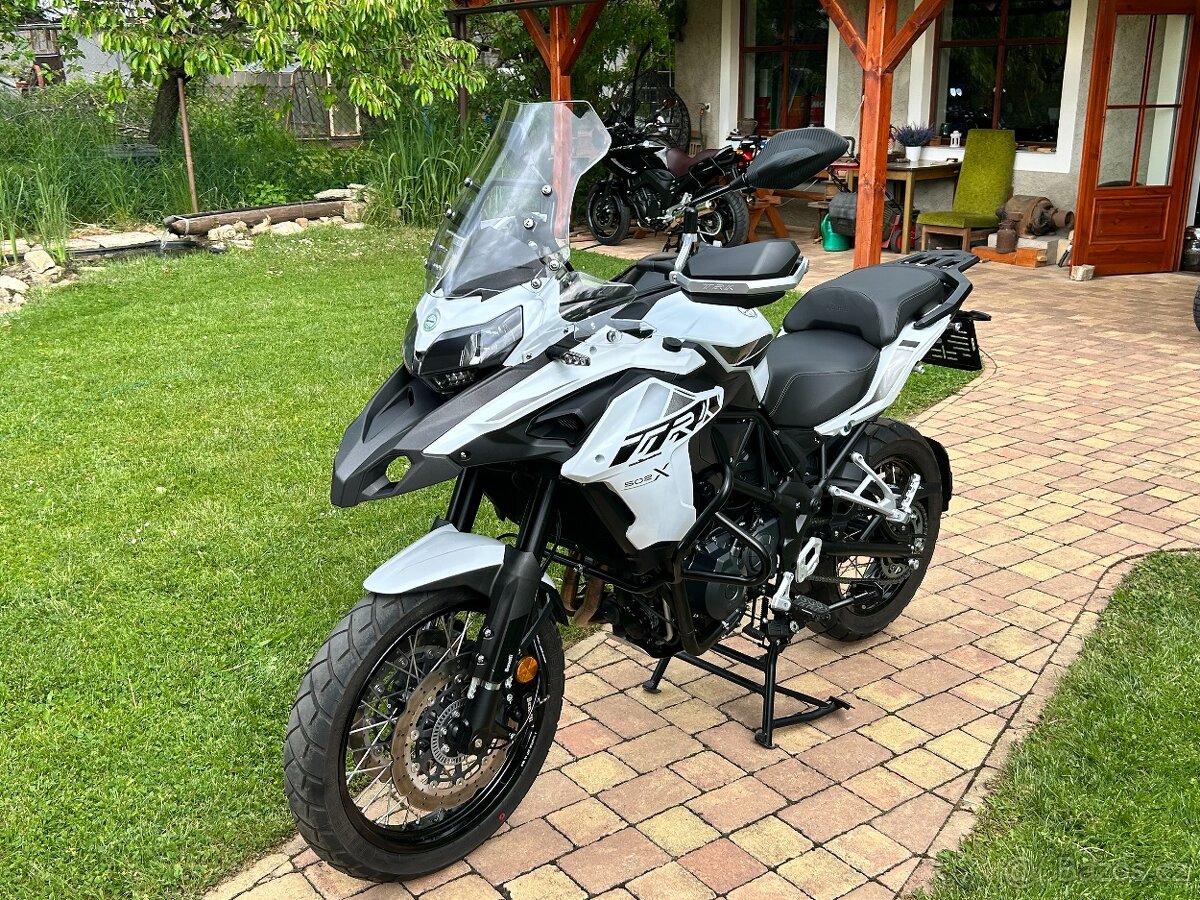 Benelli TRK 502X