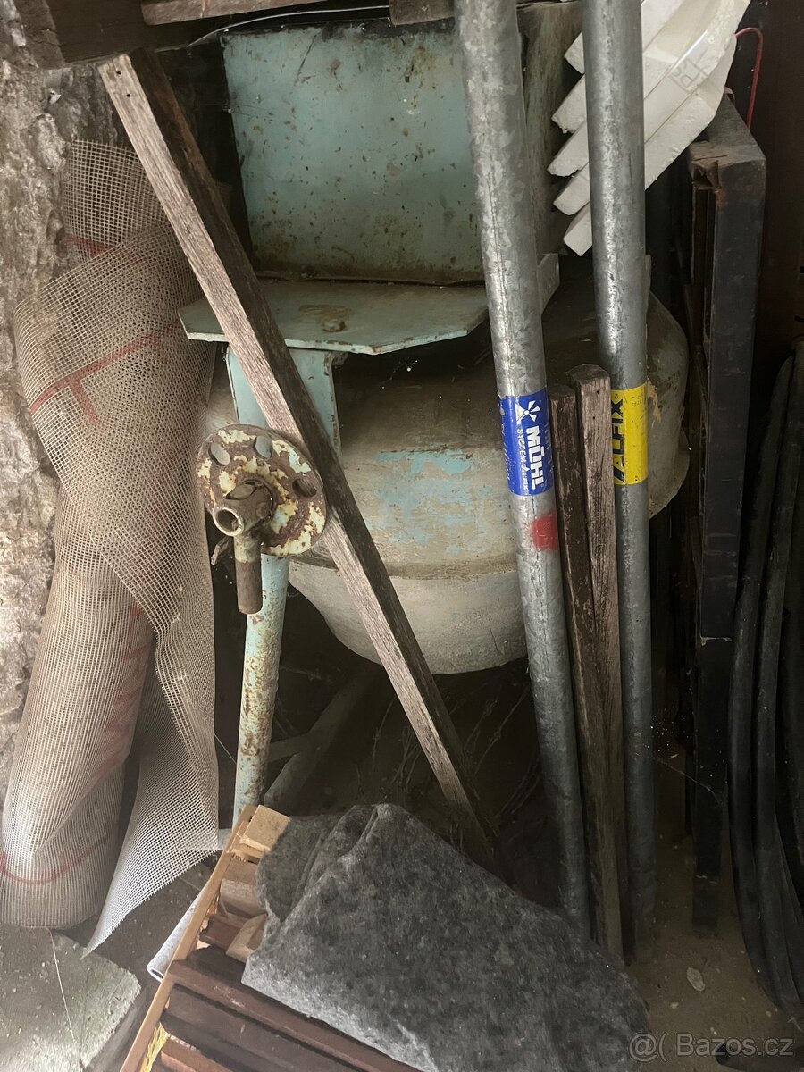 Prodám stavebni míchačku