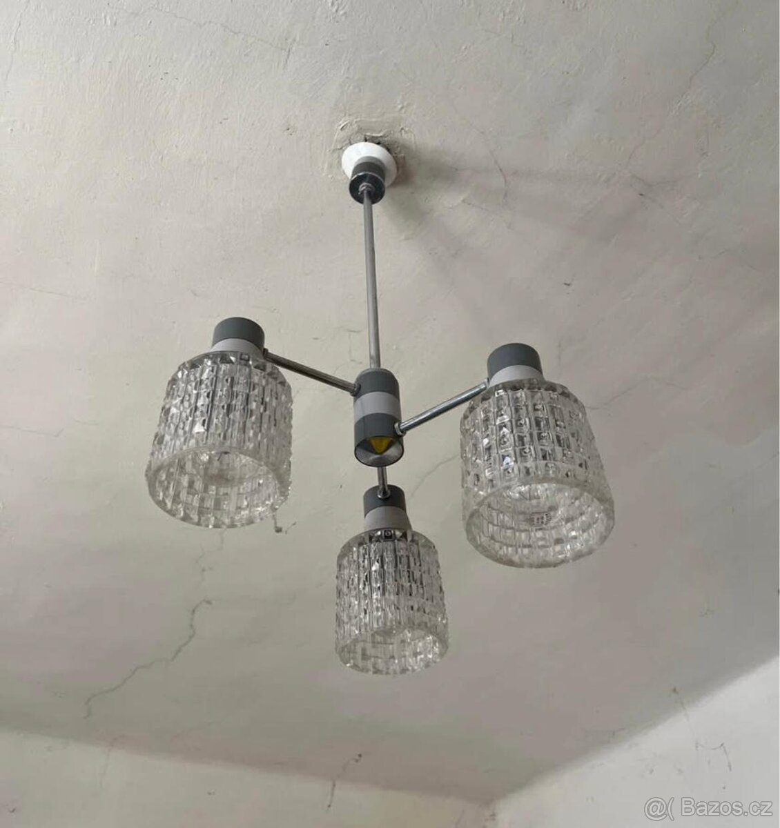 Lustr retro