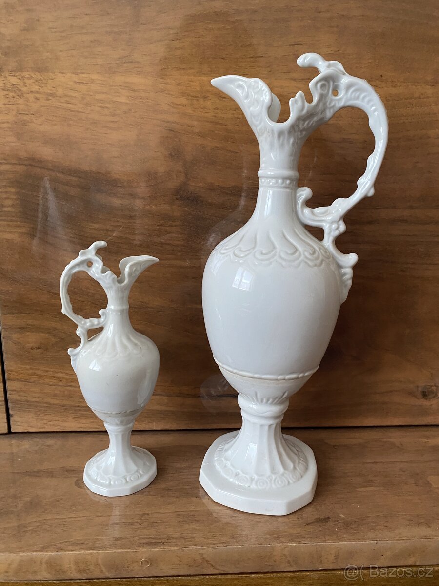 Set elegantních váz, Royal Dux