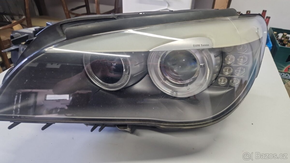Světlomety bi xenon BMW f01 740XD 225 kW