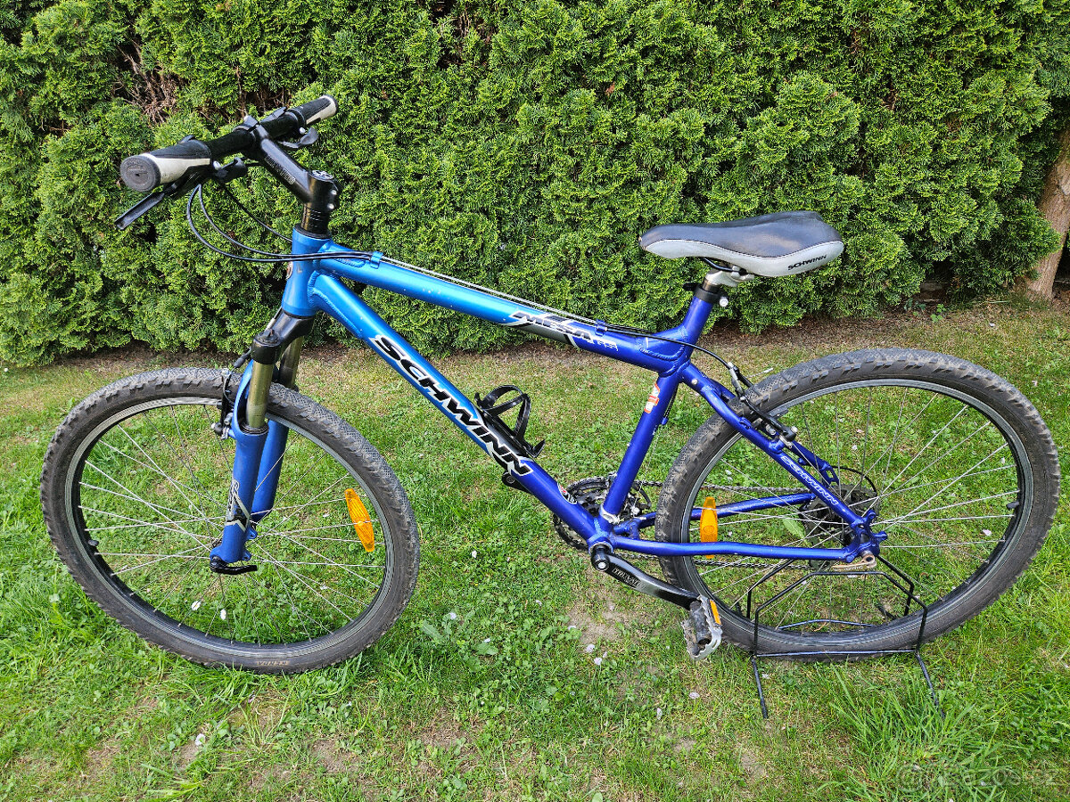 26" horské hliníkové kolo SCHWINN, rám 19" od 155 cm