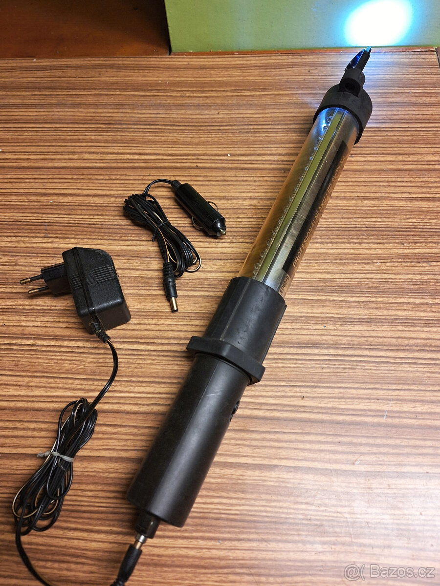 Montážní lampa