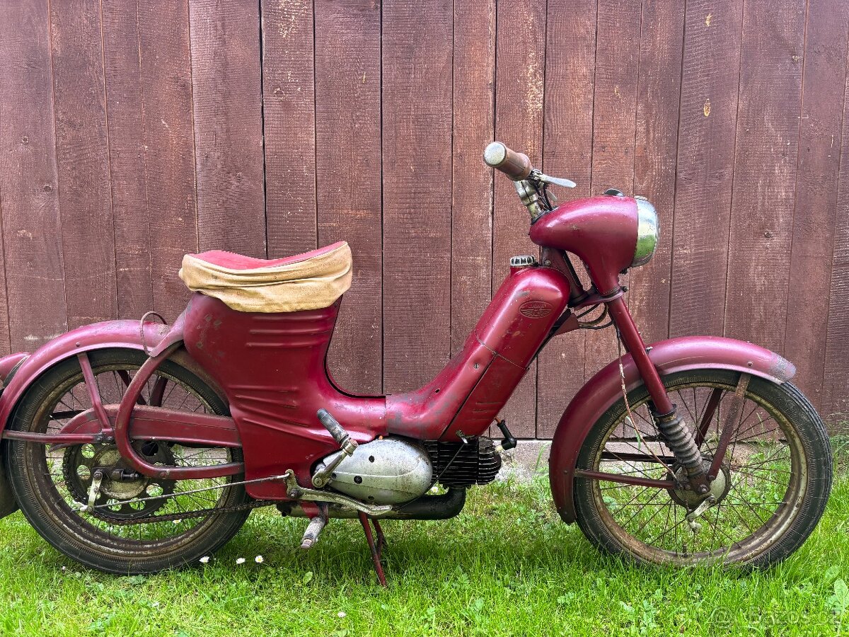 jawa 550 pařez